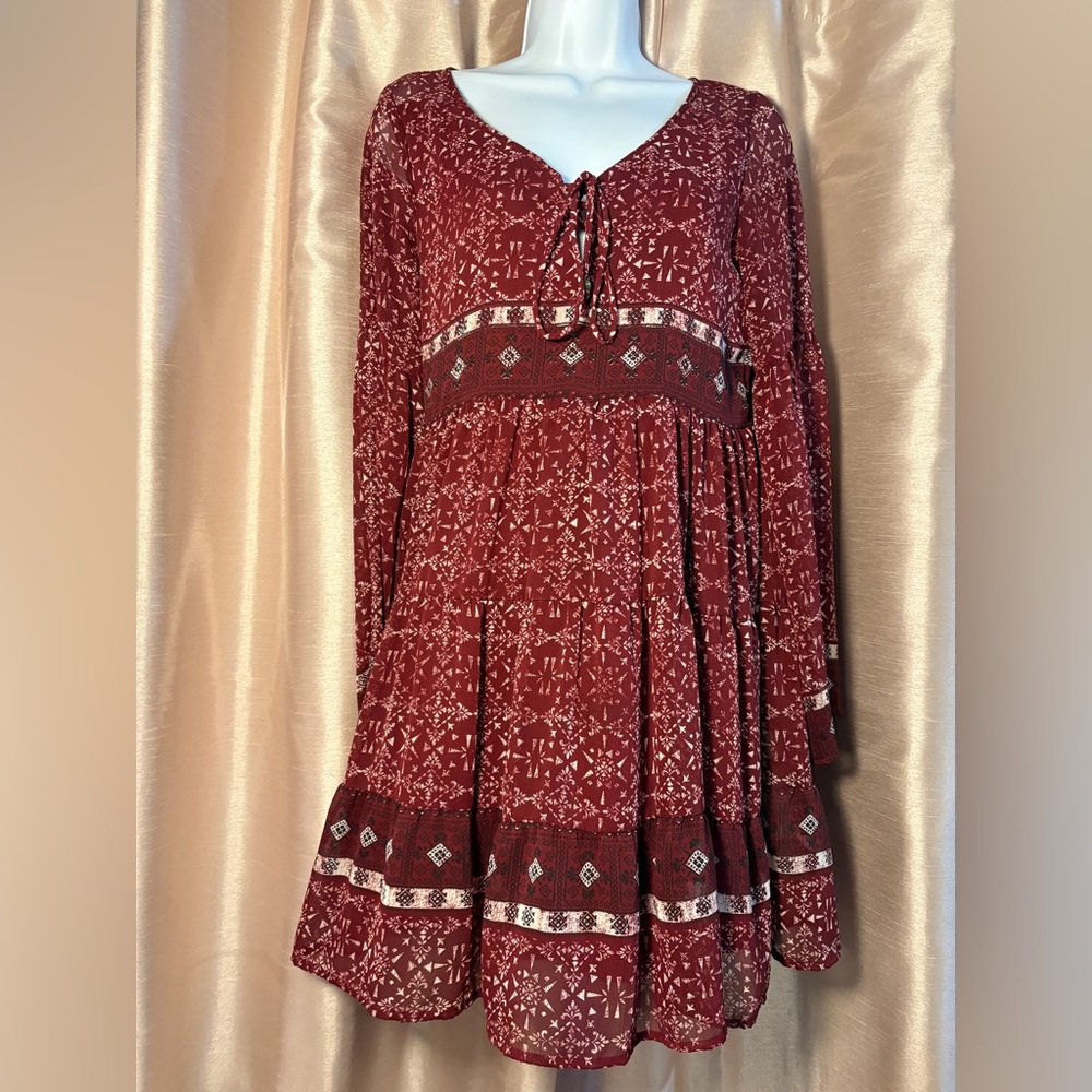 Coco‎ + Jameson Bell Sleeve Burgundy Bohemian- Coquette Octoberfest Dress SZ S